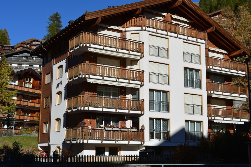 Haus Orta Apartment Zermatt Exterior foto