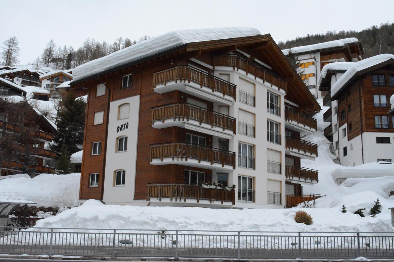 Haus Orta Apartment Zermatt Exterior foto